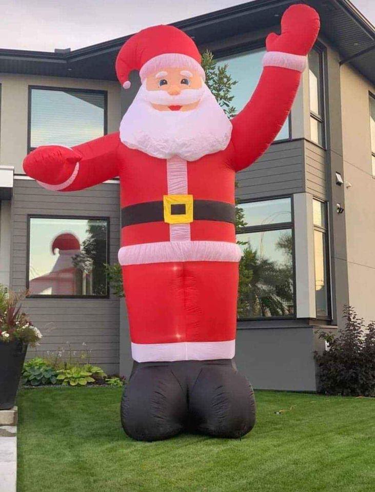 Inflatable 16.5ft Santa Display [LIMITED STOCK]